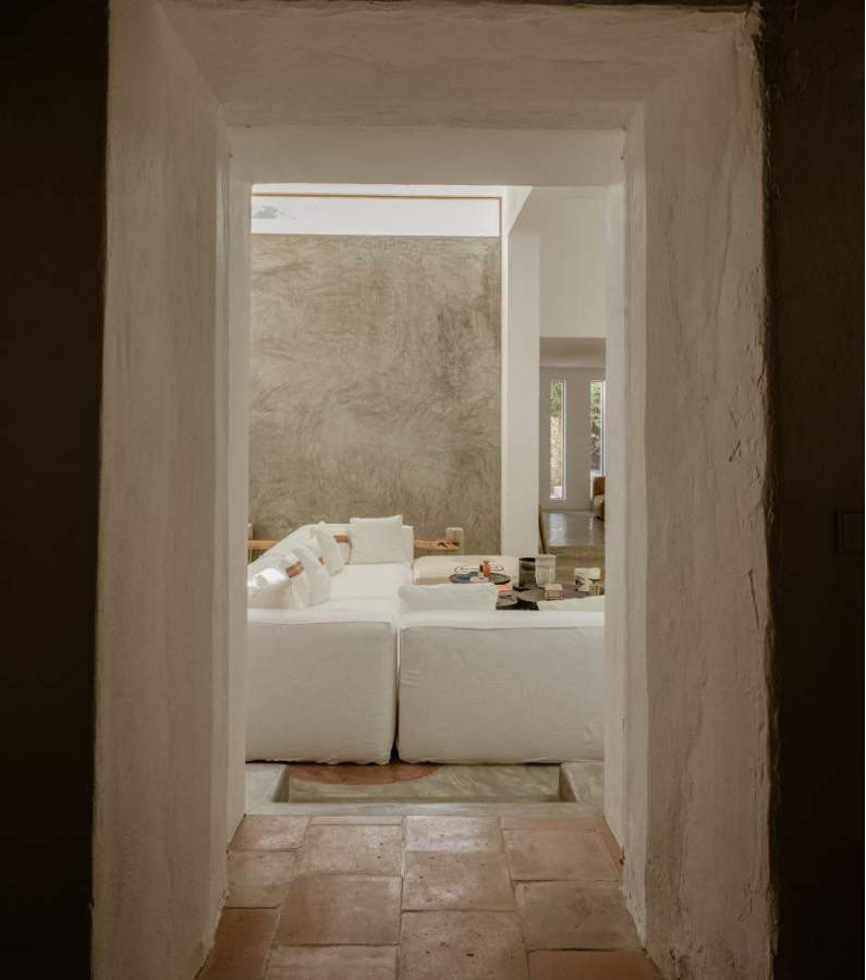 Can Nikita - View 12