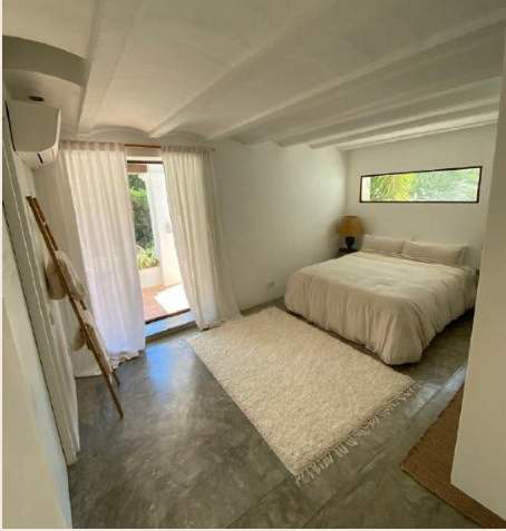 Can Nikita - View 25