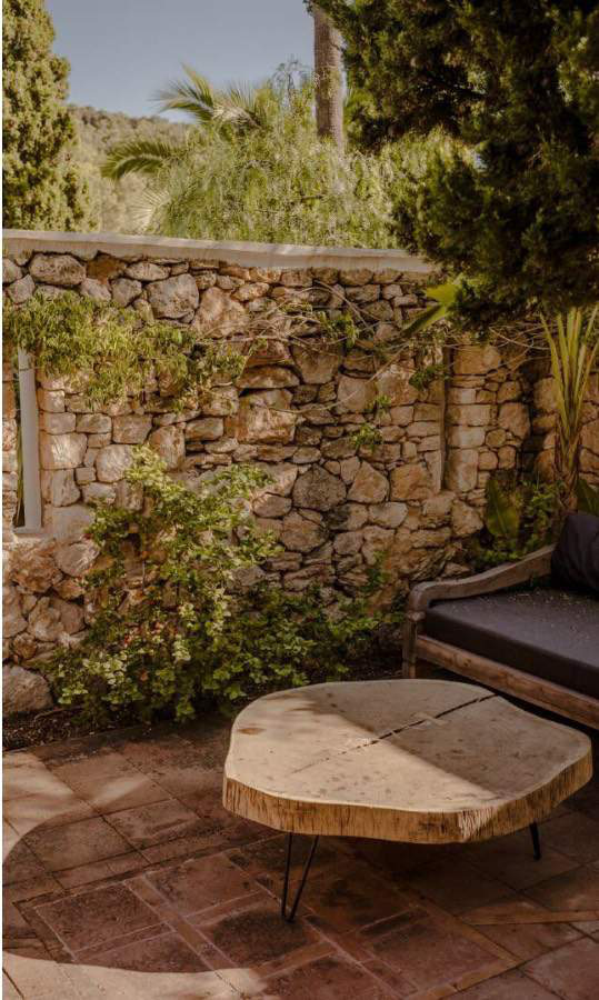 Can Nikita - View 34