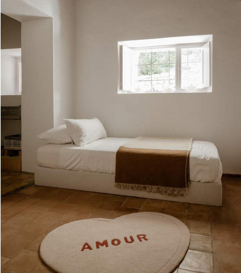 Can Nikita - View 49