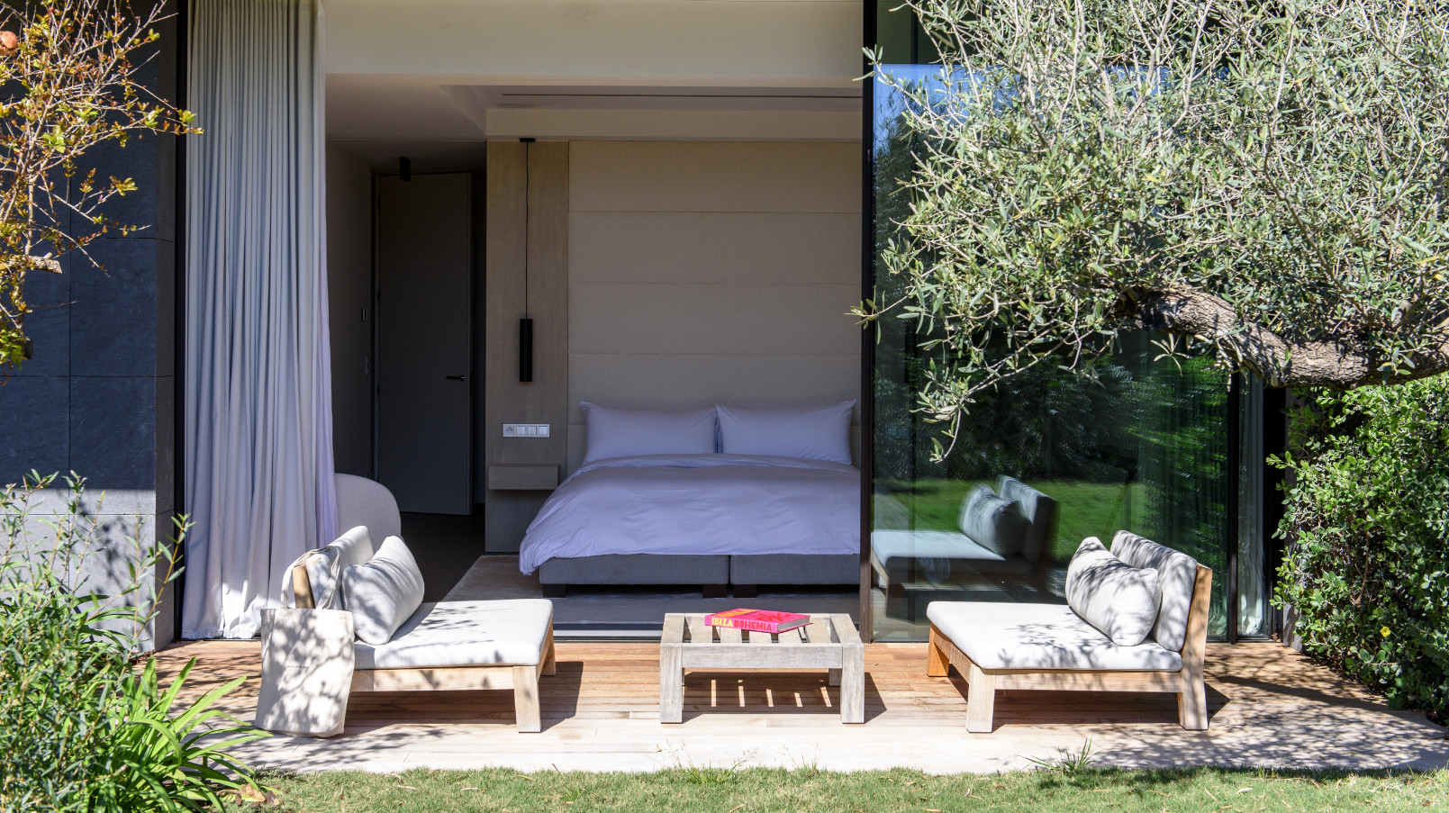 The Grey One - View 72