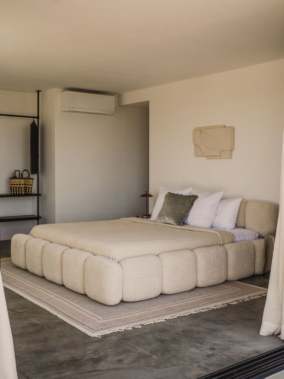 The Hedonist - View 23