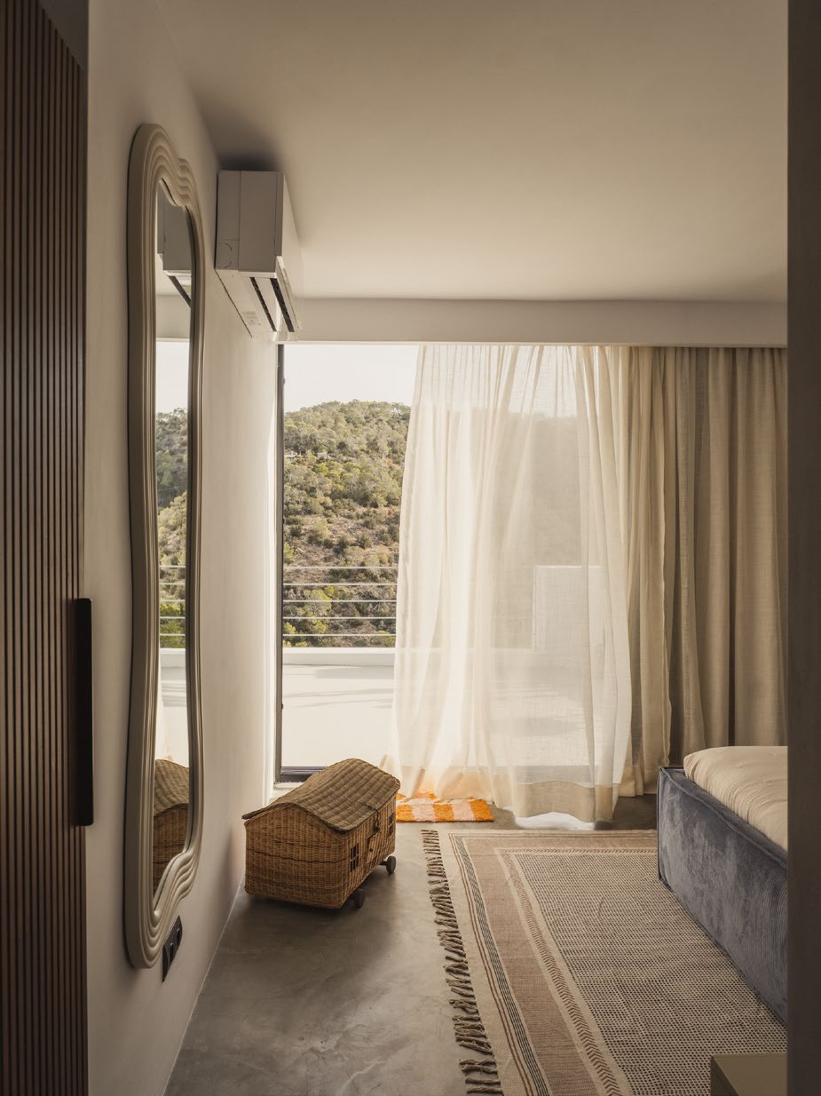 The Hedonist - View 33