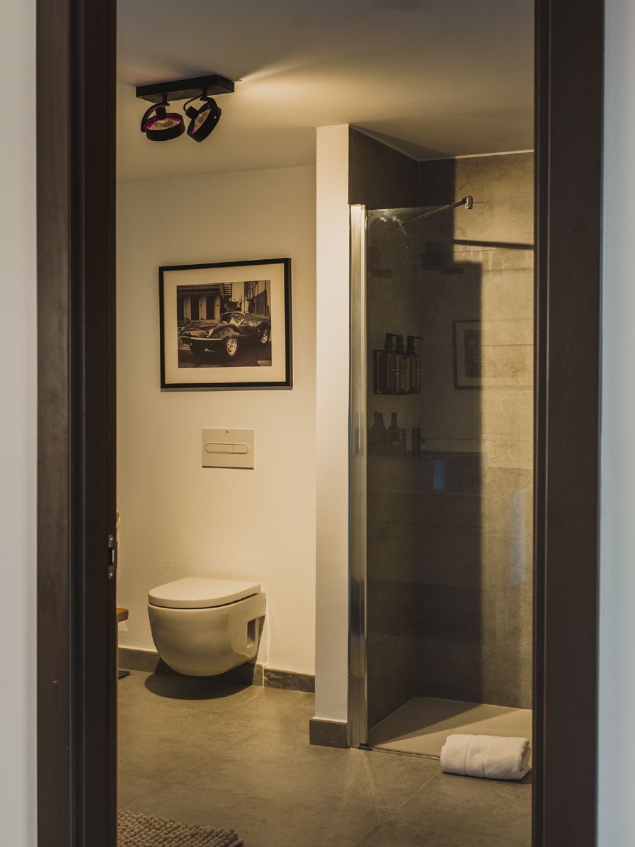 The Hedonist - View 53